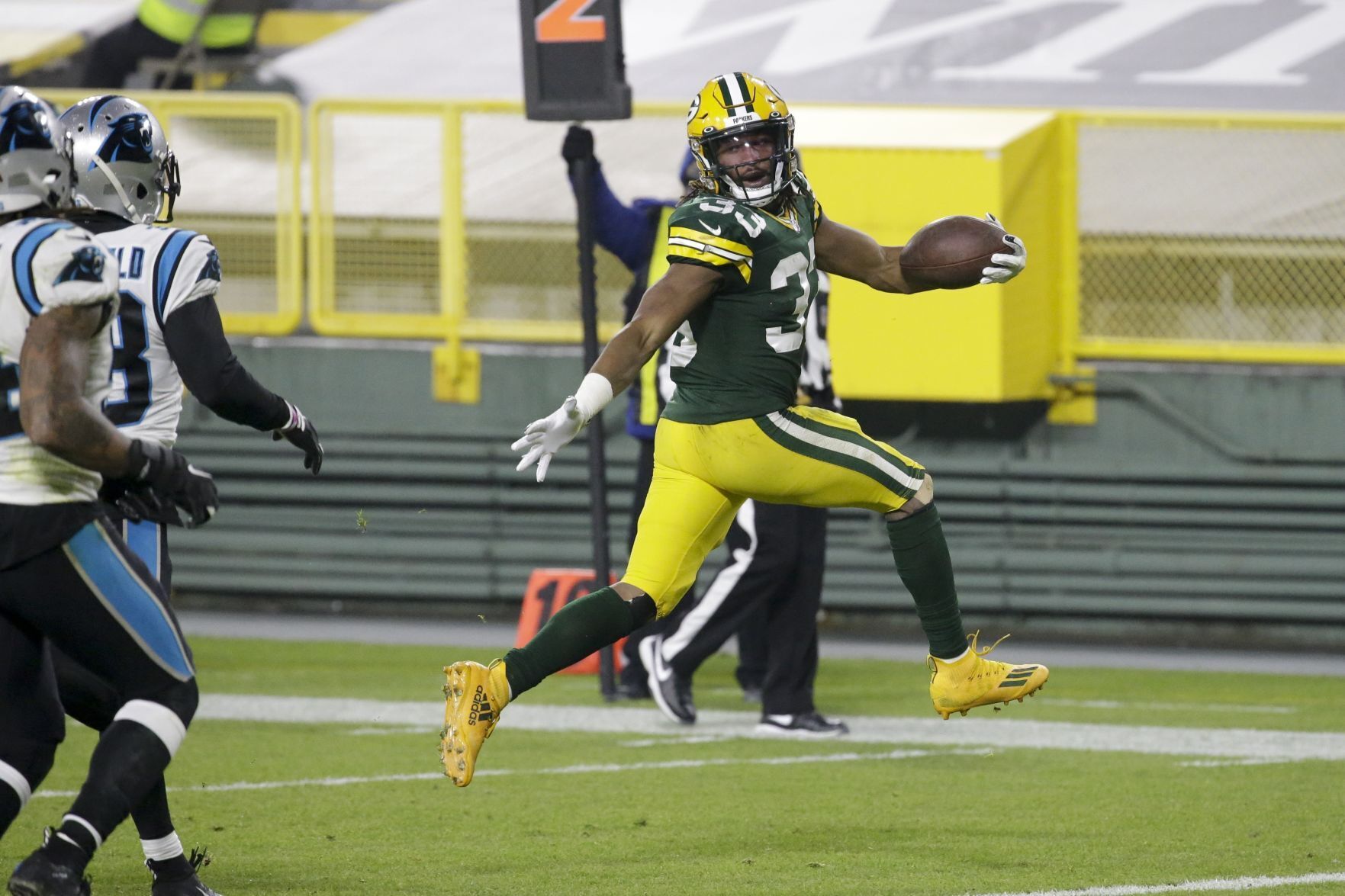 Packers 24, Panthers 16
